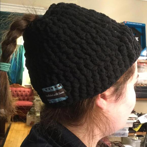 Handmade black crochet ponytail hat - Picture 7 of 8